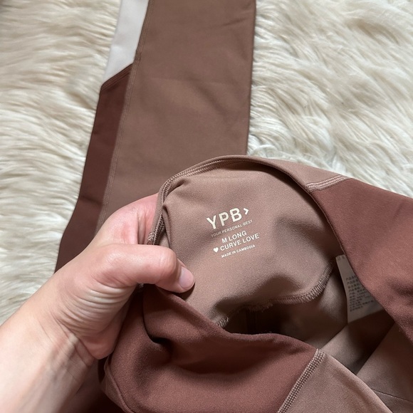 YPB Abercrombie & Fitch Sculpt Lux Curve Love 7/8 Leggings - Picture 4 of 6